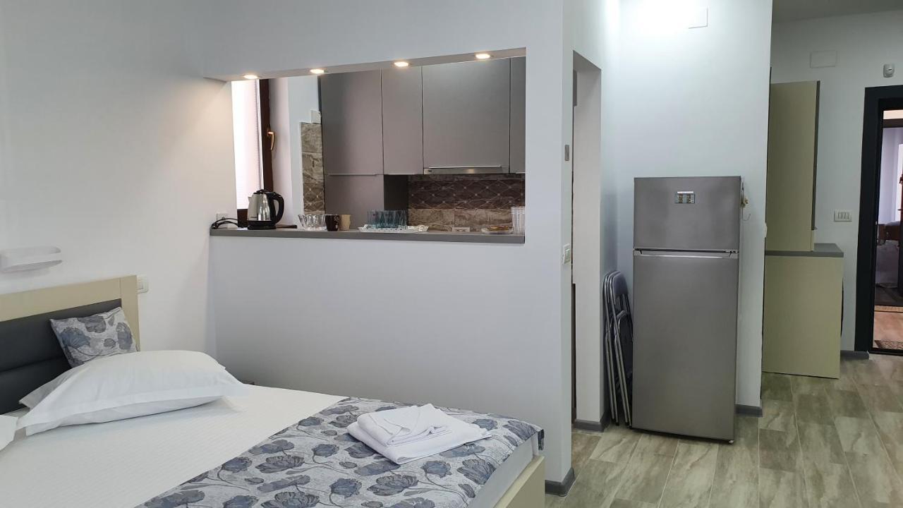 Casa Andi Appartamento Năvodari Esterno foto