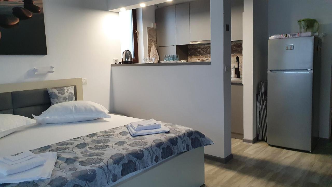 Casa Andi Appartamento Năvodari Esterno foto
